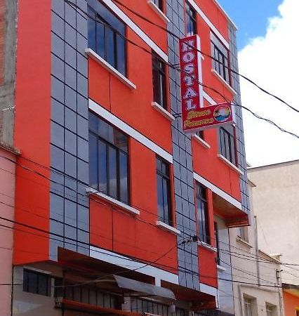 Hostal Eterna Primavera كوباكابانا المظهر الخارجي الصورة