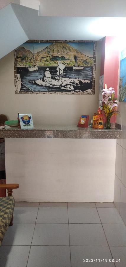 Hostal Eterna Primavera كوباكابانا المظهر الخارجي الصورة